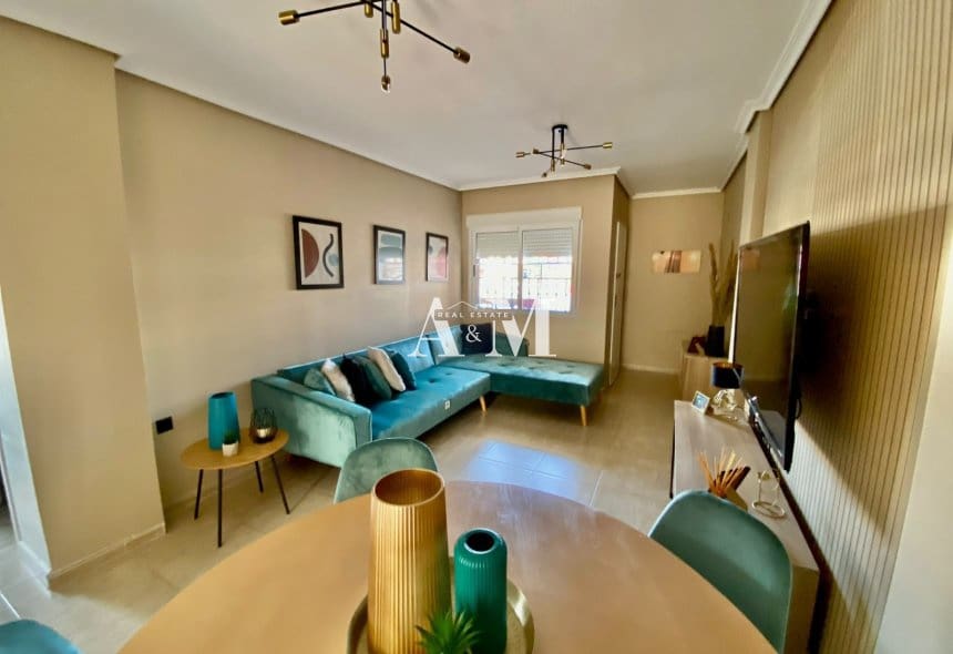 2 bedroom Bungalow for rent in Orihuela Costa with pool - € 1,100 (Ref: 10148006)