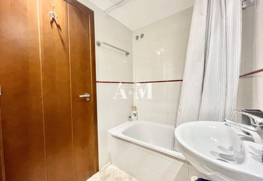 2 bedroom Beach Apartment for rent in Orihuela Costa with pool garage - € 1,200 (Ref: 10153786)
