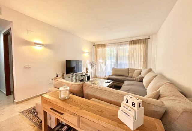 2 bedroom Beach Apartment for rent in Punta Prima, Orihuela with pool garage - € 1,200 (Ref: 10153786)