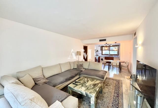 2 bedroom Beach Apartment for rent in Punta Prima, Orihuela with pool garage - € 1,200 (Ref: 10153786)