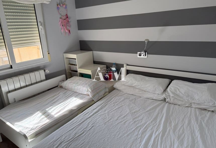 3 sovrum Lägenhet att hyra i Los Montesinos - 800 € (Ref: 10156165)