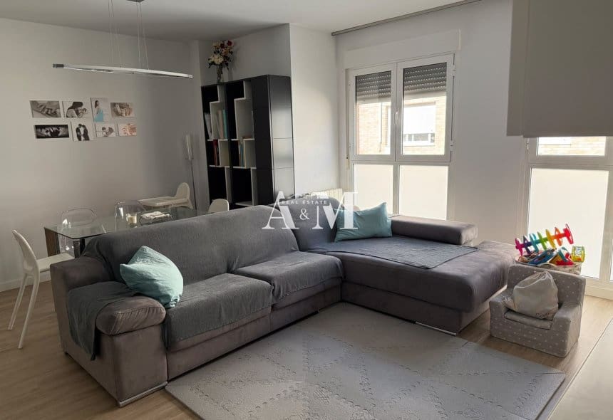 3 sovrum Lägenhet att hyra i Los Montesinos - 800 € (Ref: 10156165)