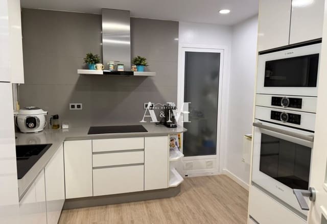3 sypialnia Apartament do wynajęcia w Los Montesinos - 800 € (Ref: 10156165)