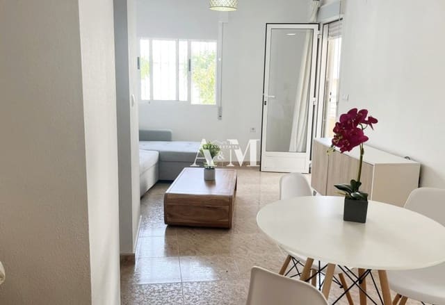 2 sovrum Lägenhet att hyra i Nueva Torrevieja, Torrevieja med pool - 850 € (Ref: 10156166)