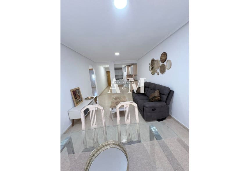 2 soverom Leilighet til leie i San Miguel de Salinas - € 850 (Ref: 10156788)
