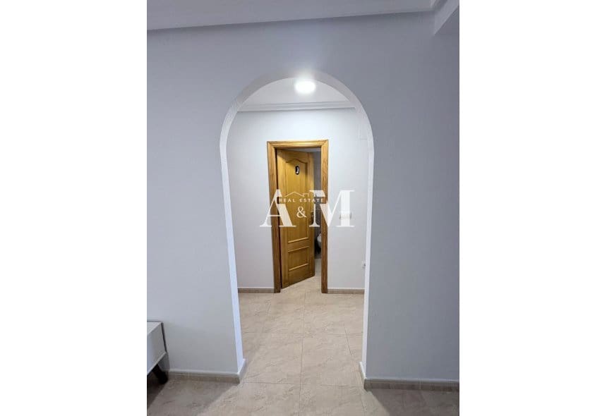 2 soverom Leilighet til leie i San Miguel de Salinas - € 850 (Ref: 10156788)