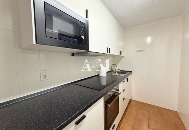 Apartamento Playa de 3 habitaciones en Playa del Acequión, Torrevieja en alquiler con piscina garaje - 1.000 € (Ref: 10156789)