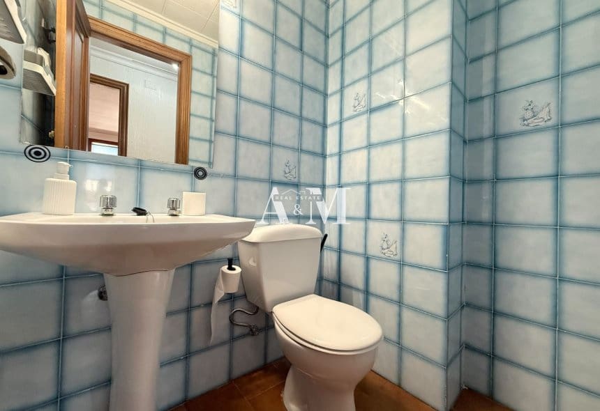 Appartement de Plage de 3 chambres à louer à Torrevieja avec piscine garage - 1 000 € (Ref: 10156789)