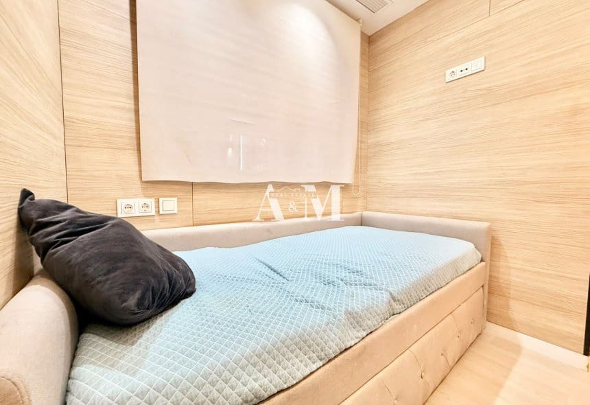 3 soverom Leilighet til leie i Torrevieja med garasje - € 1 400 (Ref: 10158687)