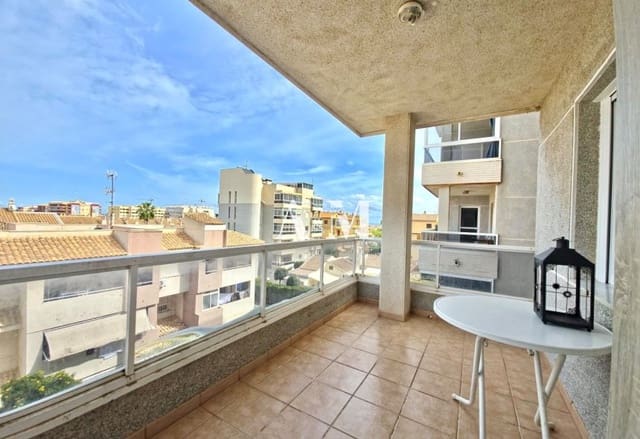 2 makuuhuone Huoneisto vuokrattavana paikassa Aguas Nuevas, Torrevieja mukana uima-altaan - 950 € (Ref: 10160248)