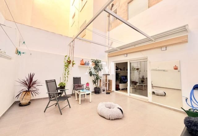 Apartamento de 2 habitaciones en Centro - Muelle Pesquero, Torrevieja en venta - 235.000 € (Ref: 10160249)