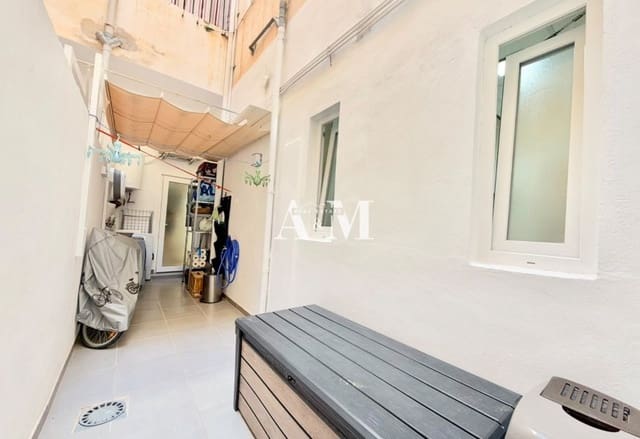Apartamento de 2 habitaciones en Centro - Muelle Pesquero, Torrevieja en venta - 235.000 € (Ref: 10160249)