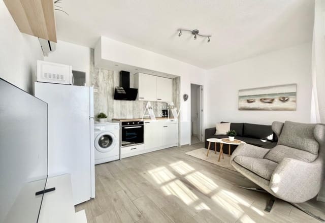 Bungalow de 1 chambre à louer à Las Filipinas avec piscine - 650 € (Ref: 10160522)