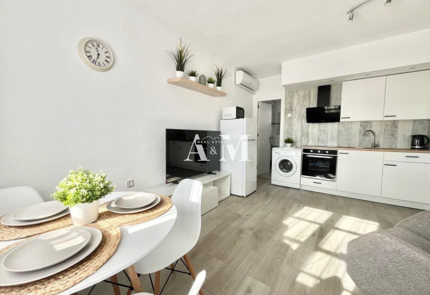 1 sypialnia Bungalow do wynajęcia w San Miguel de Salinas z basenem - 650 € (Ref: 10160522)