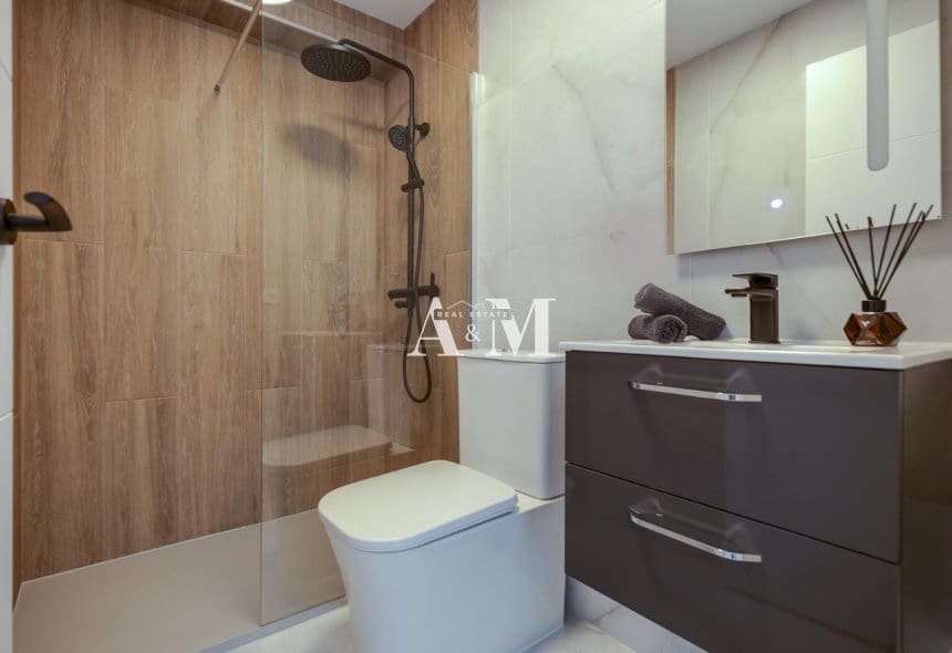 3 soverom Leilighet til salgs i Torrevieja - € 249 000 (Ref: 10163329)