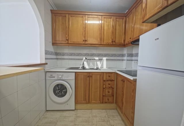 1 soveværelse Studio til leje i Playa de los Locos, Torrevieja med swimmingpool - € 600 (Ref: 10163813)