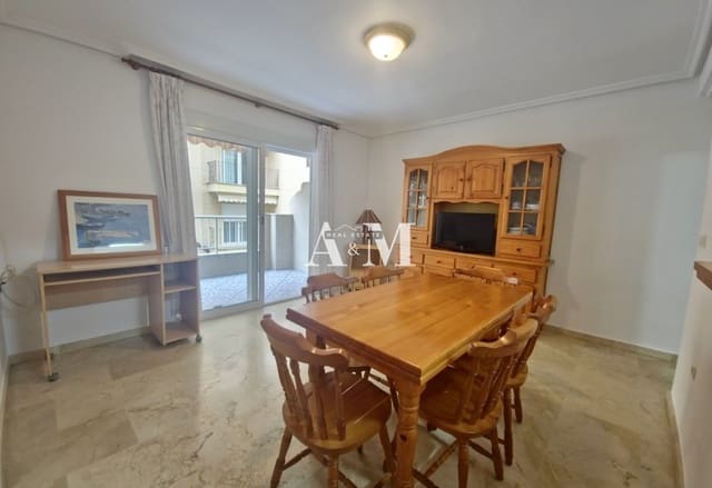 2 slaapkamer Strandappartement te huur in Las Piscinas Naturales, Torrevieja - € 750 (Ref: 10165354)