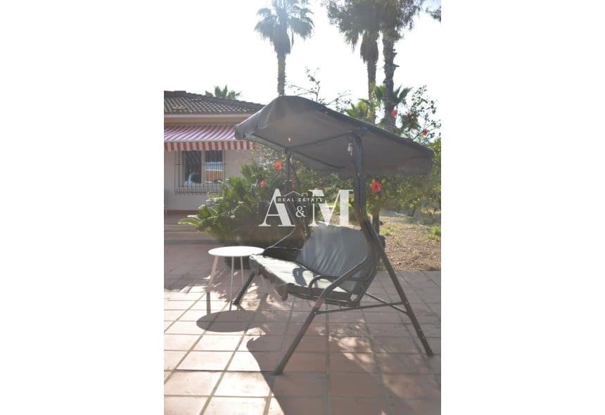 4 soverom Villa til leie i Orihuela Costa med svømmebasseng garasje - € 2 800 (Ref: 10165424)