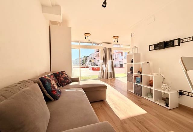Appartement de Plage de 1 chambre à louer à La Veleta, Torrevieja avec piscine - 750 € (Ref: 10165549)