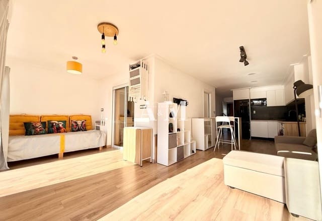 Appartement de Plage de 1 chambre à louer à La Veleta, Torrevieja avec piscine - 750 € (Ref: 10165549)