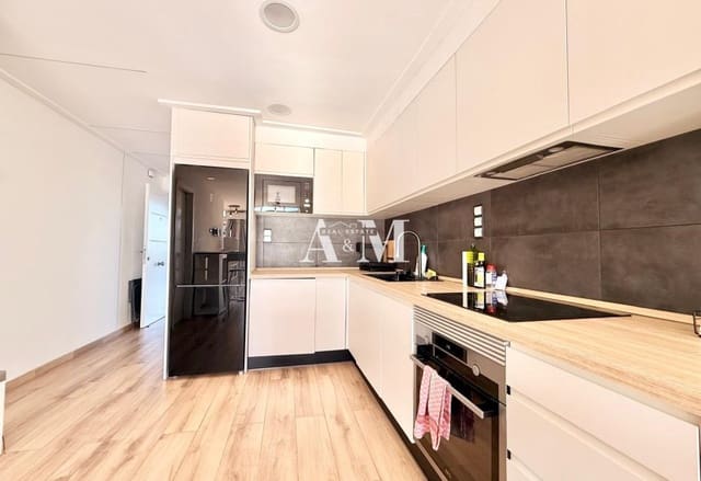 Appartement de Plage de 1 chambre à louer à La Veleta, Torrevieja avec piscine - 750 € (Ref: 10165549)