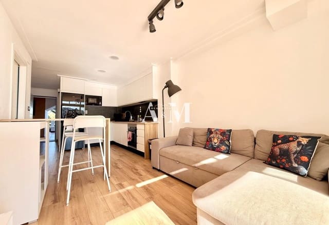 Appartement de Plage de 1 chambre à louer à La Veleta, Torrevieja avec piscine - 750 € (Ref: 10165549)