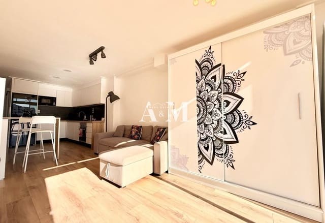 Appartement de Plage de 1 chambre à louer à La Veleta, Torrevieja avec piscine - 750 € (Ref: 10165549)