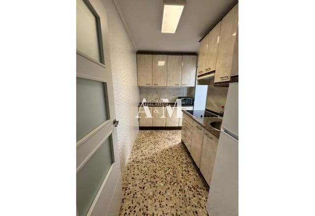 Apartamento de 2 habitaciones en Punta Prima, Torrevieja en alquiler con piscina garaje - 1.200 € (Ref: 10165550)
