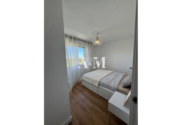 Apartamento de 2 habitaciones en Punta Prima, Torrevieja en alquiler con piscina garaje - 1.200 € (Ref: 10165550)
