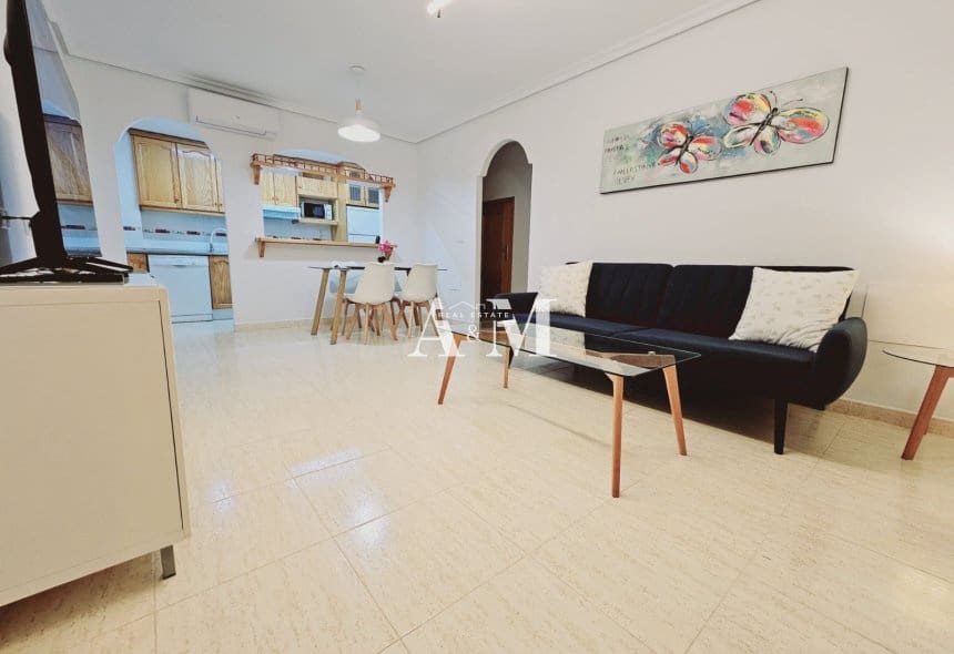 Appartement de 2 chambres à louer à Alicante ville avec piscine - 990 € (Ref: 10165671)