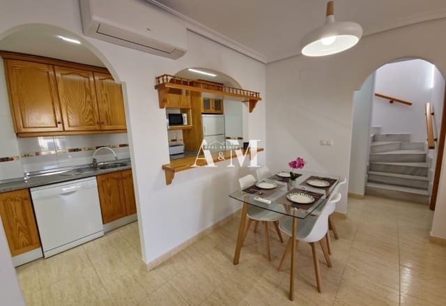 2 Zimmer Apartment zu vermieten in Alicante / Alacant Stadt mit Pool - 990 € (Ref: 10165671)