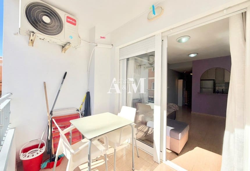 1 Zimmer Apartment zu vermieten in Torrevieja mit Pool - 650 € (Ref: 10167521)