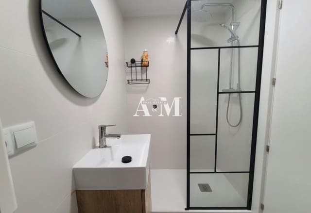 2 soveværelse Lejlighed til leje i El Molino, Torrevieja med swimmingpool garage - € 850 (Ref: 10167523)