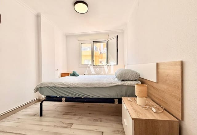 2 soverom Leilighet til leie i El Molino, Torrevieja med svømmebasseng garasje - € 850 (Ref: 10167523)