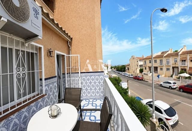4 makuuhuone Huoneisto vuokrattavana paikassa Torreblanca, Torrevieja mukana uima-altaan - 1 170 € (Ref: 10167524)