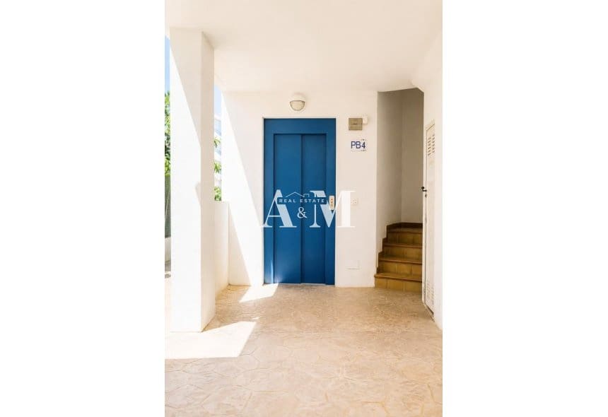 2 camera da letto Appartamento sulla Spiaggia da affittare in Playa Flamenca con piscina garage - 1.000 € (Rif: 10168947)