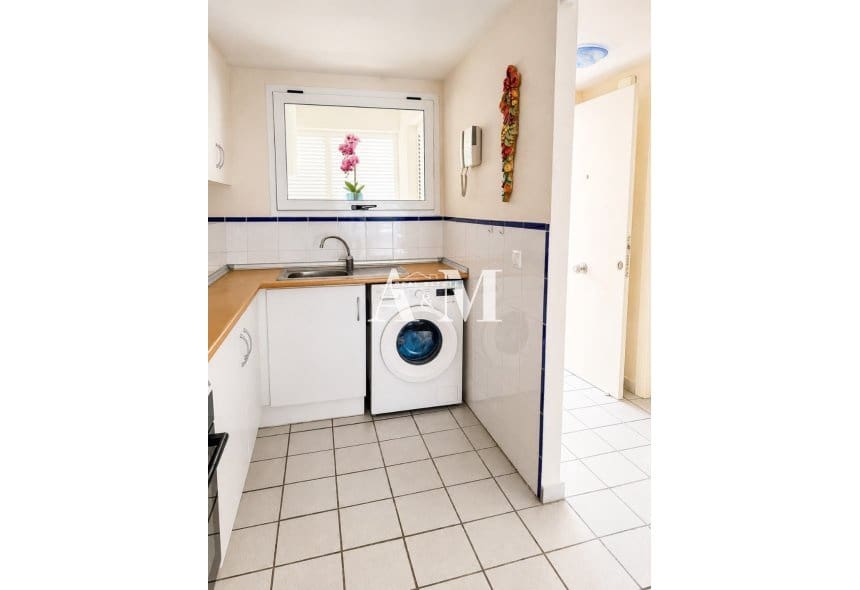 2 camera da letto Appartamento sulla Spiaggia da affittare in Playa Flamenca con piscina garage - 1.000 € (Rif: 10168947)