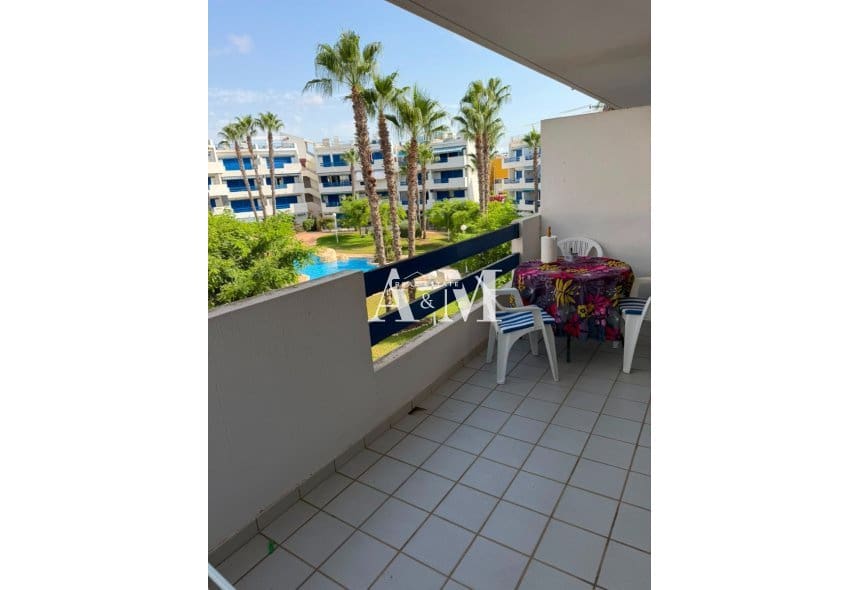 2 camera da letto Appartamento sulla Spiaggia da affittare in Playa Flamenca con piscina garage - 1.000 € (Rif: 10168947)
