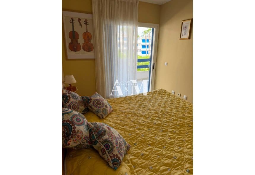2 camera da letto Appartamento sulla Spiaggia da affittare in Playa Flamenca con piscina garage - 1.000 € (Rif: 10168947)