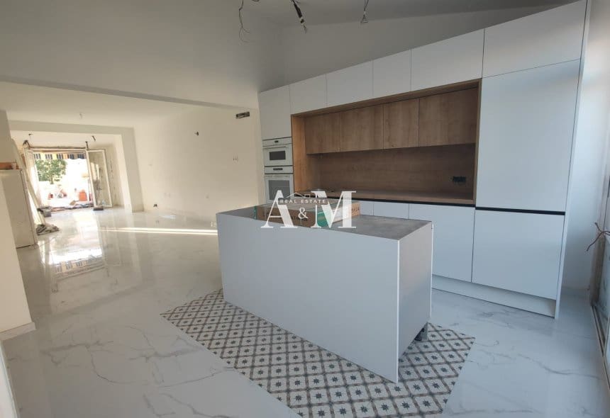 4 bedroom Villa for sale in San Miguel de Salinas with pool - € 315,000 (Ref: 10169250)