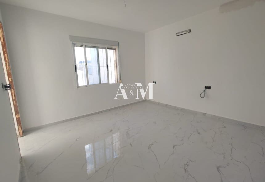 4 bedroom Villa for sale in San Miguel de Salinas with pool - € 315,000 (Ref: 10169250)
