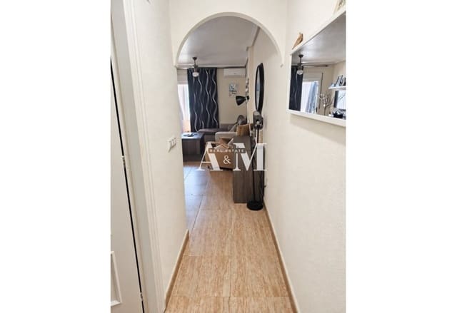 2 soveværelse Strandlejlighed til leje i Punta Prima, Orihuela med swimmingpool - € 900 (Ref: 10169253)