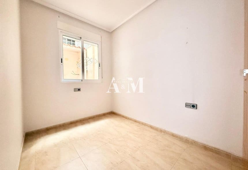 3 sovrum Lägenhet till salu i Almoradi med garage - 130 000 € (Ref: 10172740)