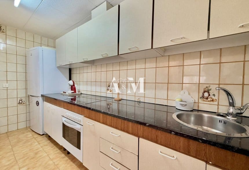 2 camera da letto Appartamento sulla Spiaggia da affittare in Lo Pagan - 800 € (Rif: 10175616)