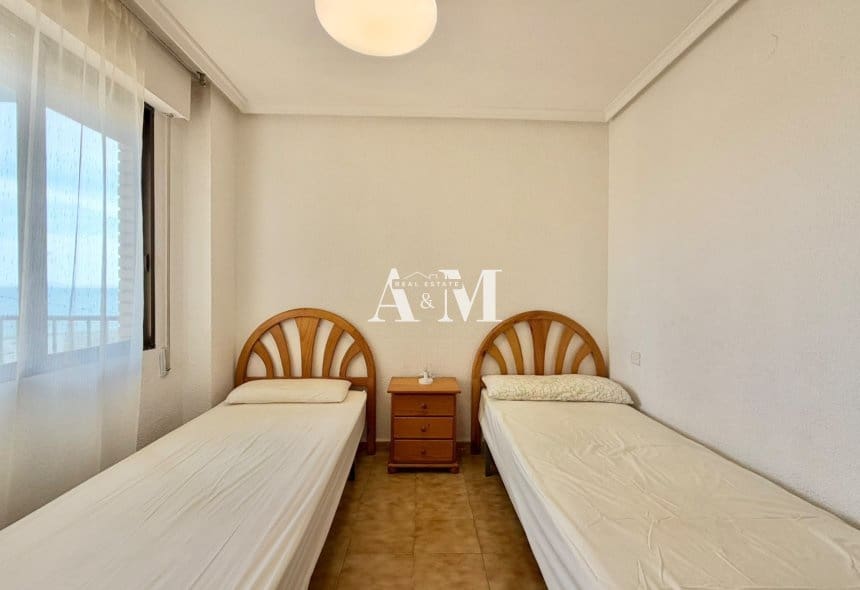 2 camera da letto Appartamento sulla Spiaggia da affittare in Lo Pagan - 800 € (Rif: 10175616)