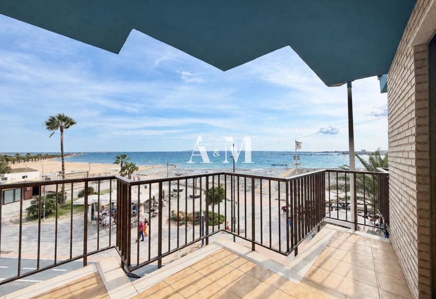 2 camera da letto Appartamento sulla Spiaggia da affittare in Lo Pagan - 800 € (Rif: 10175616)