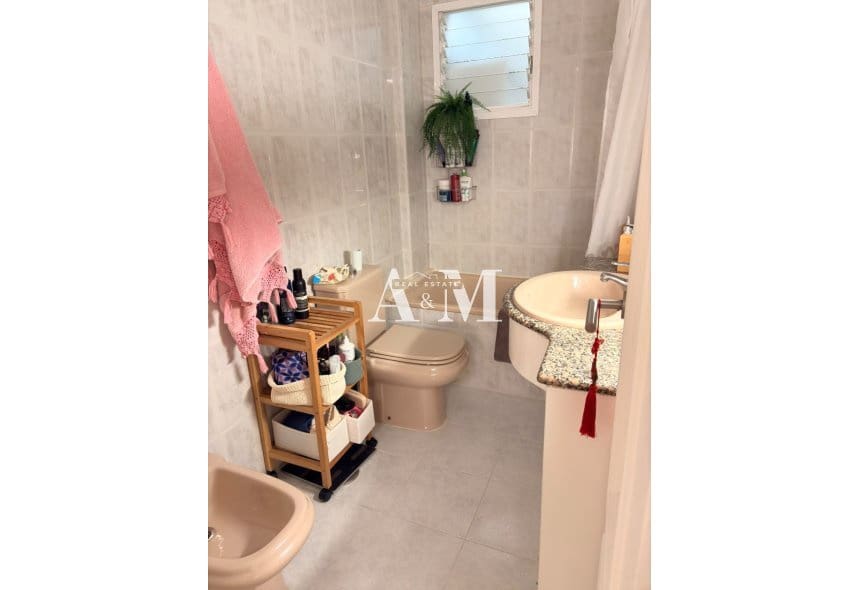 Apartamento de 2 habitaciones en Elche / Elx en alquiler con garaje - 1.100 € (Ref: 10175734)