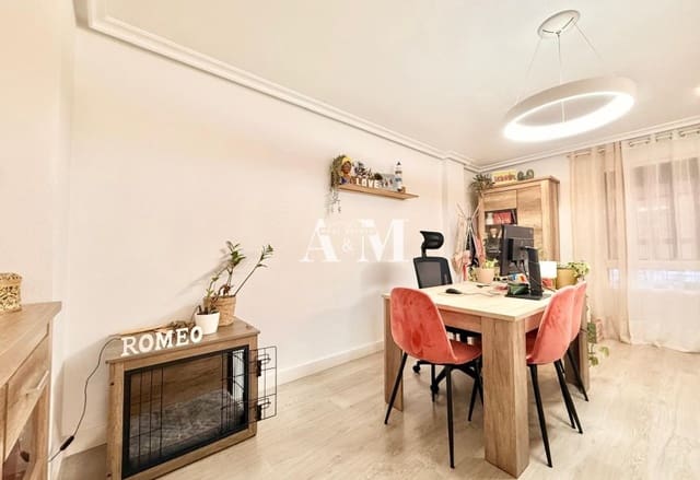 2 sypialnia Apartament do wynajęcia w Carrús Est - Camí dels Magros, Elche / Elx z garażem - 1 100 € (Ref: 10175734)