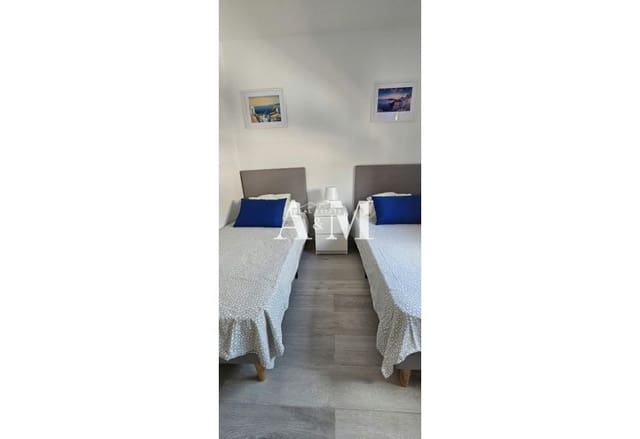 2 soverom Hus til leie i Arenales del Sol, Elche / Elx med svømmebasseng garasje - € 1 150 (Ref: 10176052)