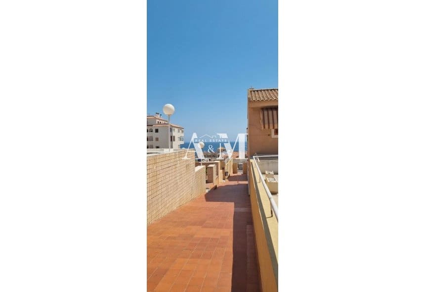 2 soveværelse Byhus til leje i Arenales del Sol med swimmingpool garage - € 1.150 (Ref: 10176052)